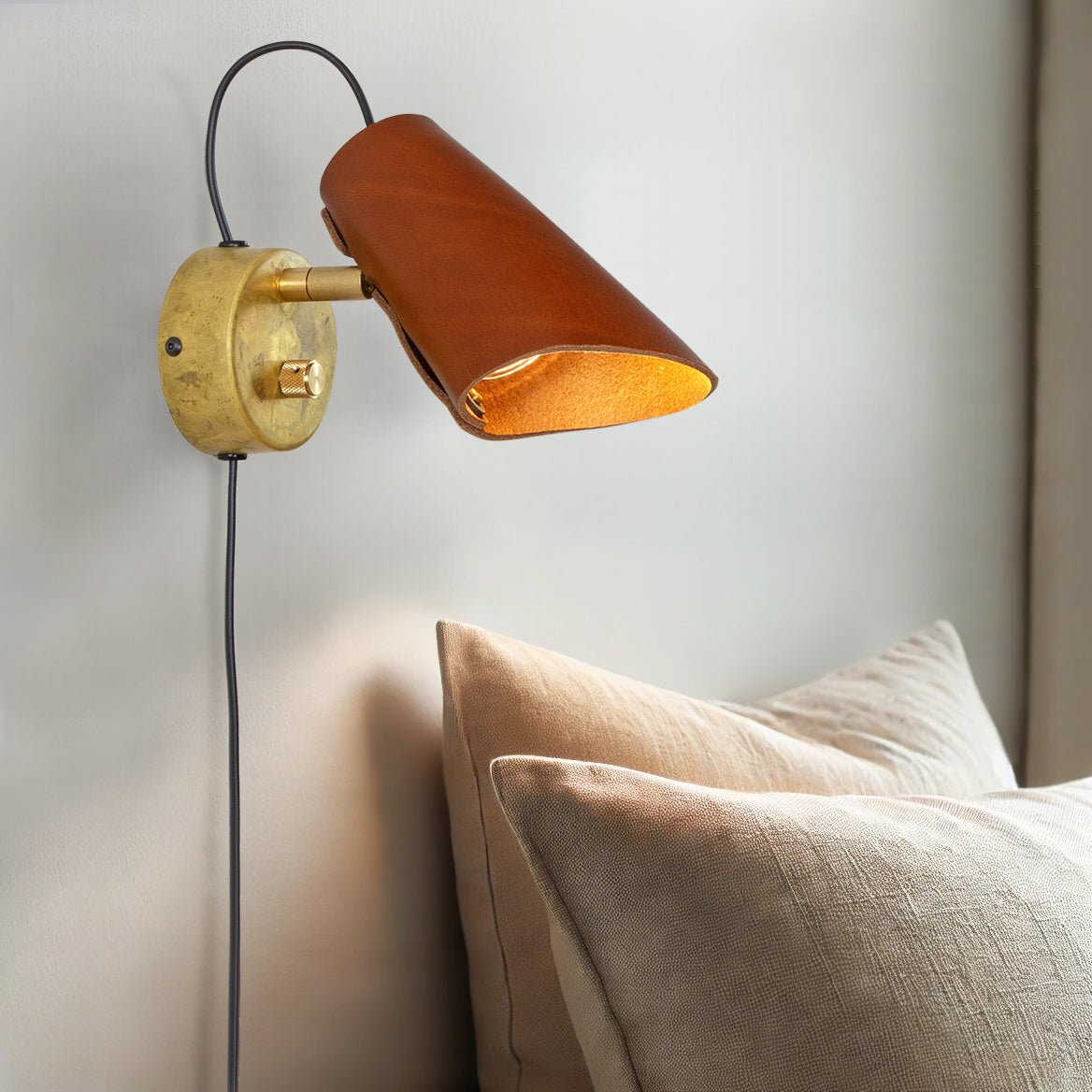 Erik 16 vägglampa