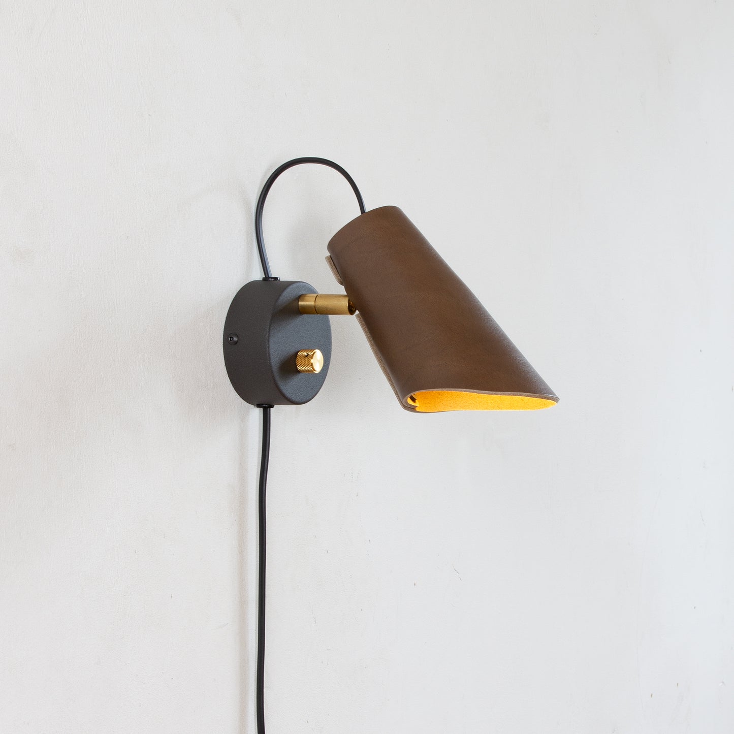 Erik 16 vägglampa