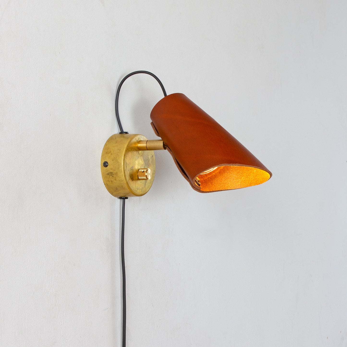 Erik 16 vägglampa