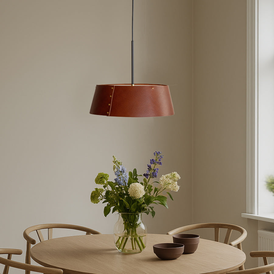 Karl läder pendel 35 cm