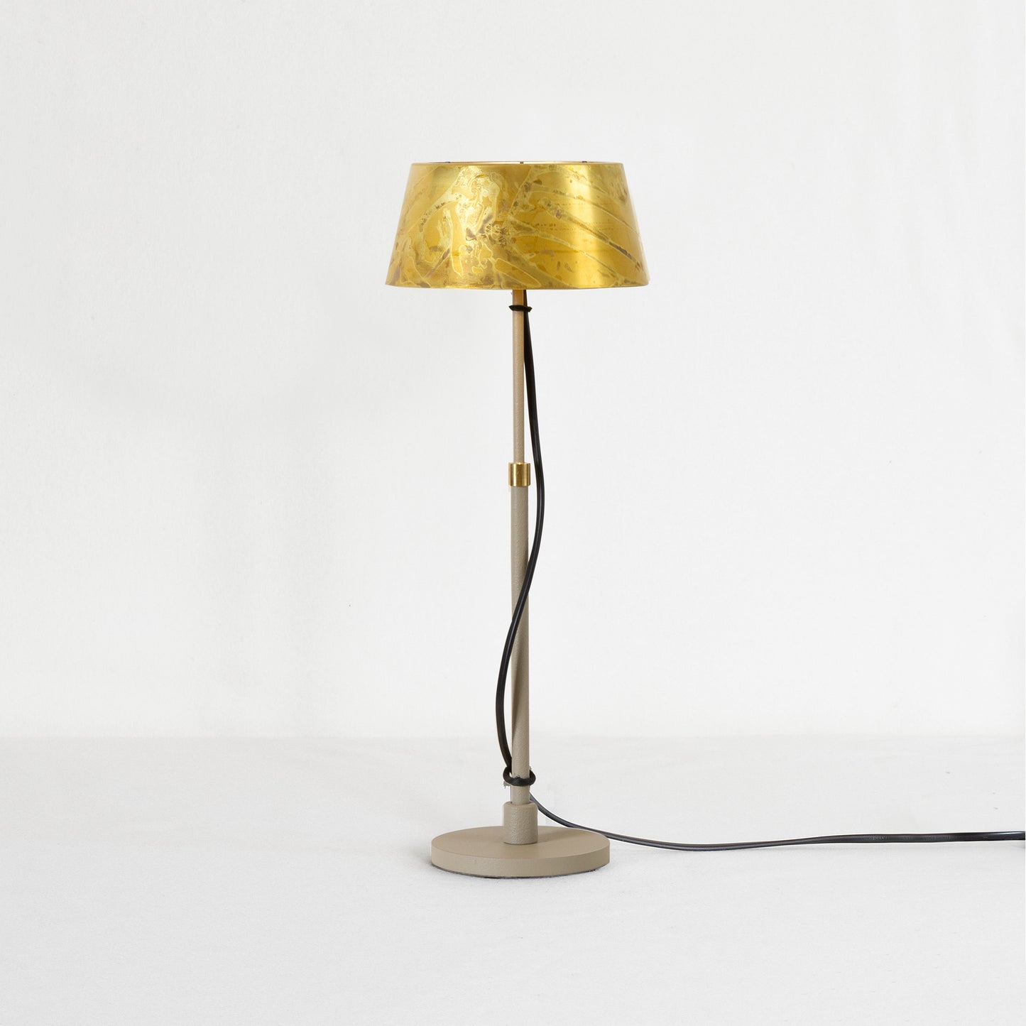 Karl bordslampa liten