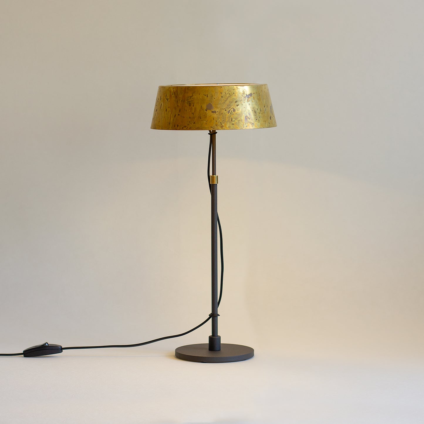 Karl bordslampa stor