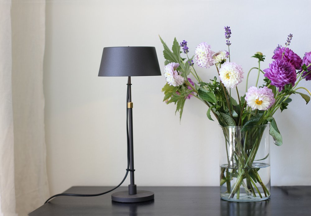 Karl bordslampa liten