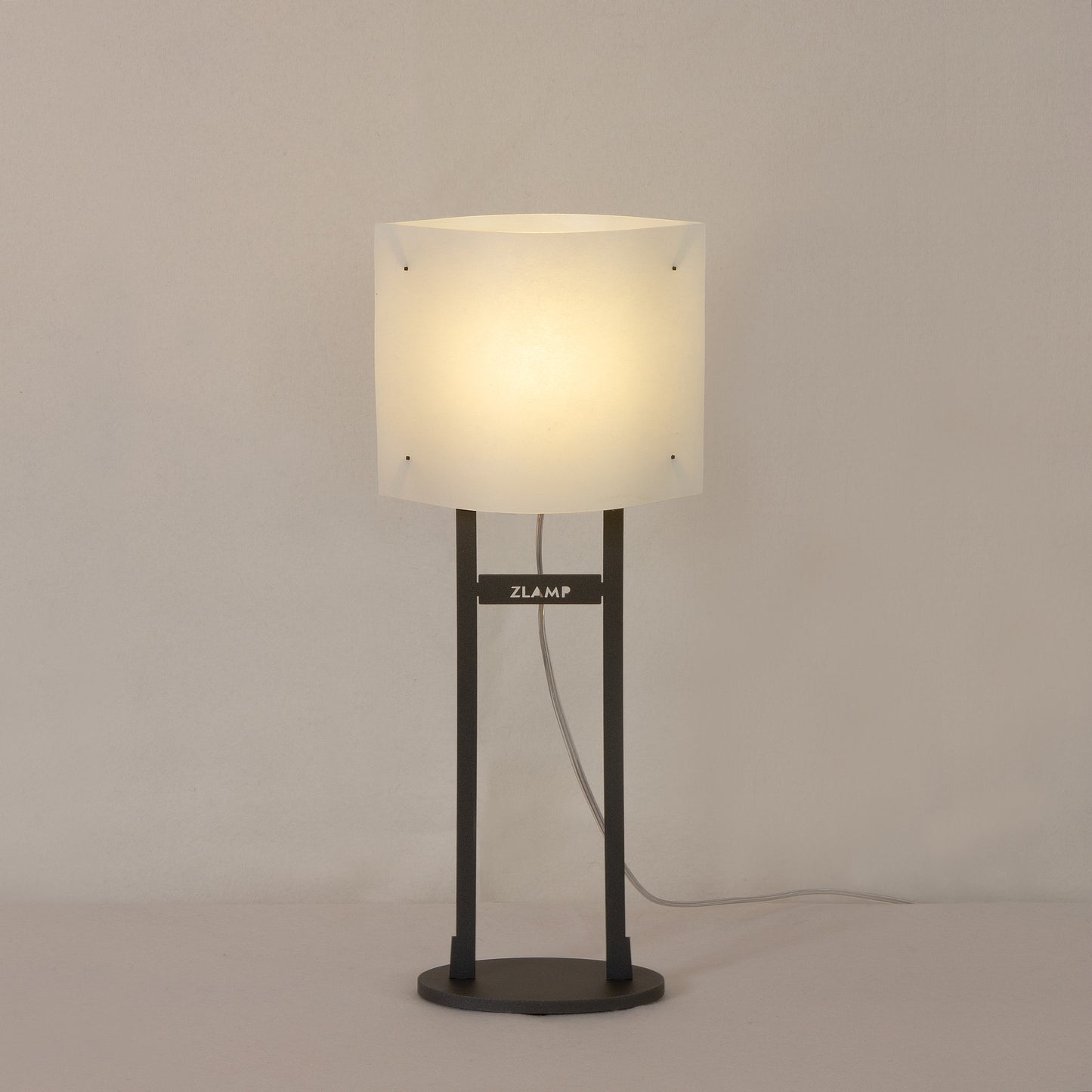 Paper bordslampa
