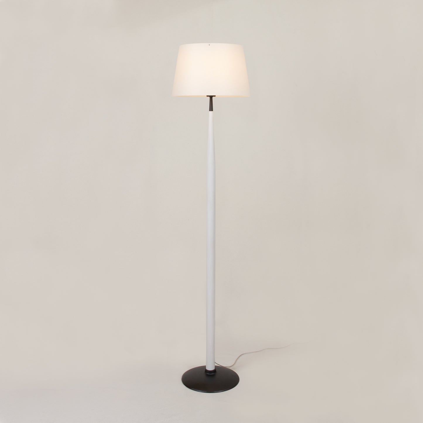 Peak golvlampa