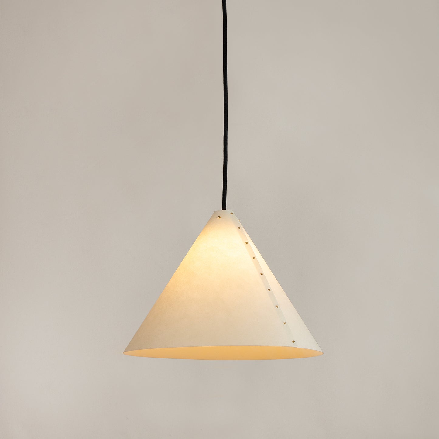 Spiss pendel 34 cm