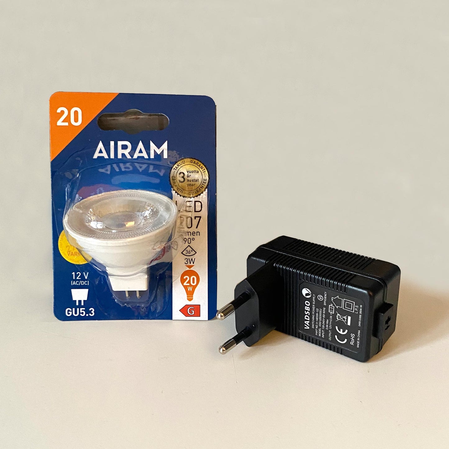 Plug-in transformer + LED light source
