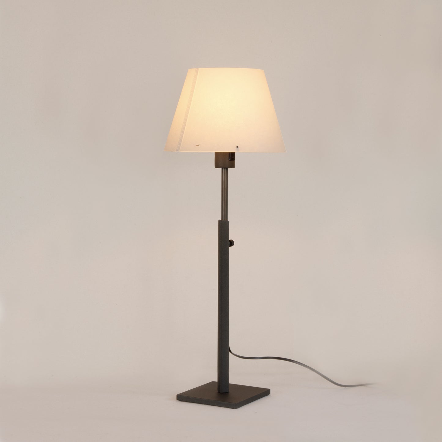 Vega bordslampa stor