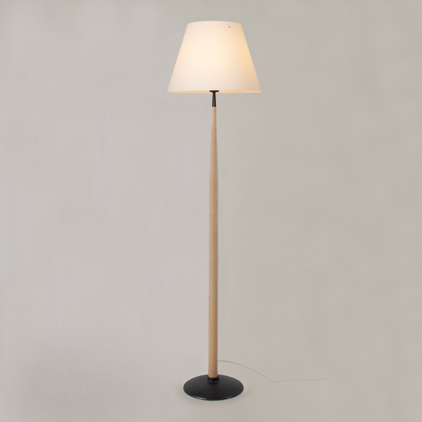 Peak golvlampa