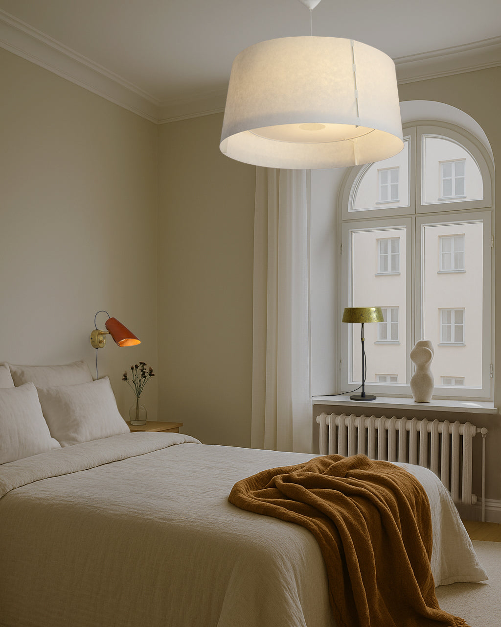 Stor taklampa sovrum