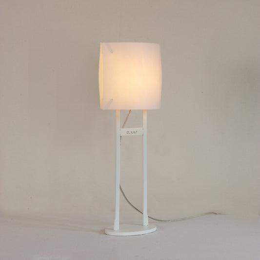 Paper bordslampa