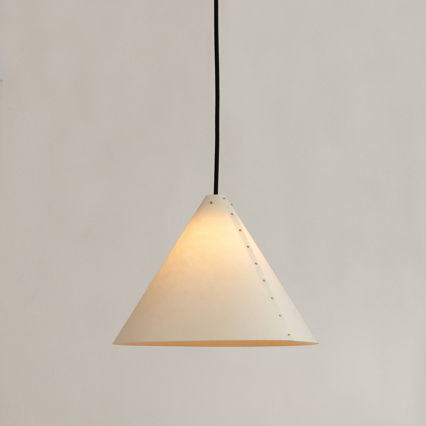 Spiss pendel 34 cm
